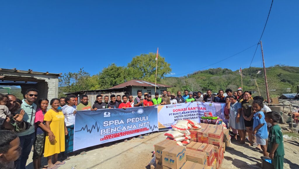 PTBA Hadir untuk NTT, Salurkan Bantuan Bagi Warga Terdampak Bencana