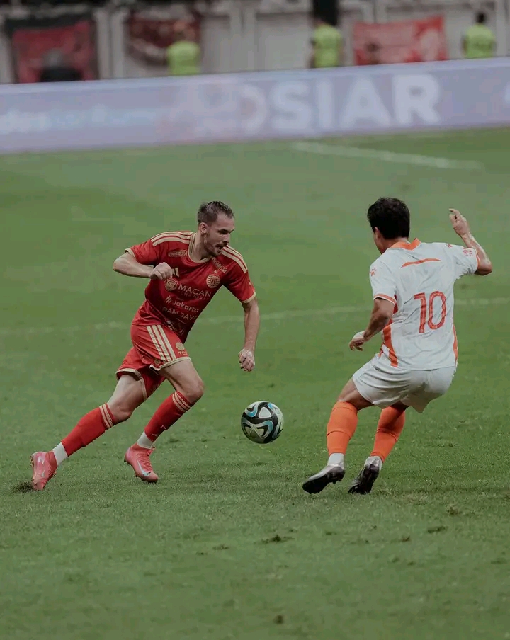 Sejarah dan Reuni Menyelimuti Laga Persija Jakarta vs Brisbane Roar