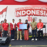 Solidaritas dalam HUT ke-81 RI, Mendag Busan Serahkan Bantuan Kemendag untuk Korban Gempa NTT