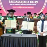 ‎Berikan Orasi Ilmiah, Mendes Yandri Ajak Lulusan UIN SMH Banten Ciptakan Lapangan Kerja di Desa
