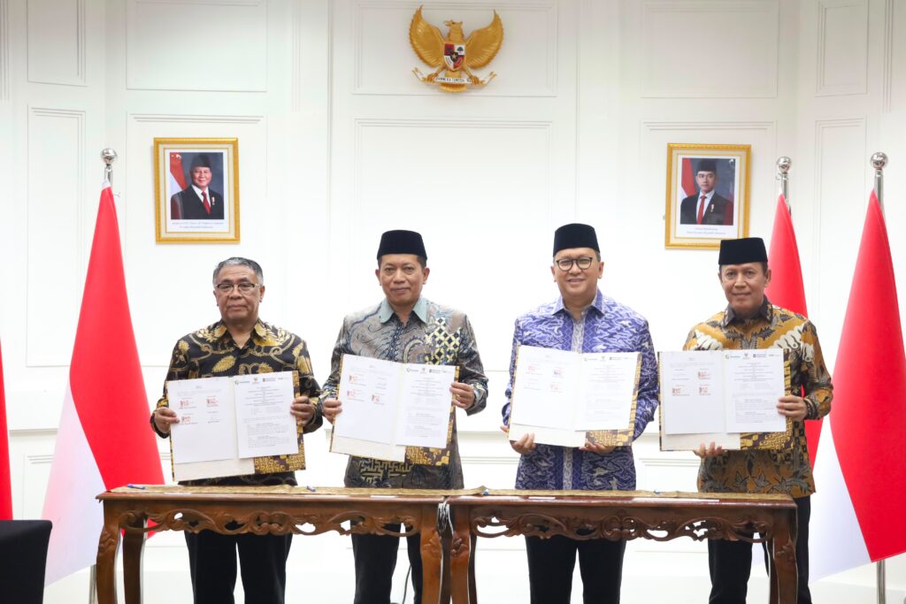 BAZNAS, Danantara, Kemenkop, dan MES Sepakati MoU Ekosistem Zakat hingga Koperasi Syariah