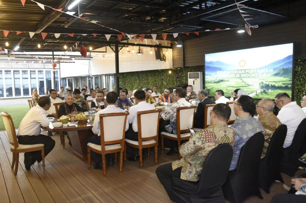 Mentan Amran Entaskan Kemiskinan di Alor, Tiga Strategi dan Pengawalan Bantuan Pertanian Diperketat