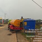 Penuhi Kebutuhan MCK, Kementerian PU Salurkan 12.000 Liter Air Bersih untuk Warga Banjar