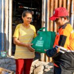 BAZNAS Tembus Pelosok Pulau Palue, Salurkan Paket Logistik Keluarga bagi Penyintas Gempa NTT