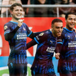 Bangkit Tepat Sebelum Turun Minum! PSV Tekuk Utrecht 2-1 di Galgenwaard