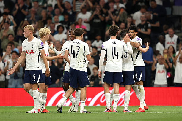 Pesta Gol 5-1! Tottenham Bantai Charlton dan Melaju ke Babak Ketiga