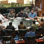 Seskab Teddy: Presiden Prabowo Bahas Penyesuaian Rekrutmen Prajurit TNI hingga Penanganan Bencana
