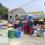 Kementerian PU Salurkan 11.800 Liter Air Bersih untuk Warga Terdampak Kekeringan di Jonggol