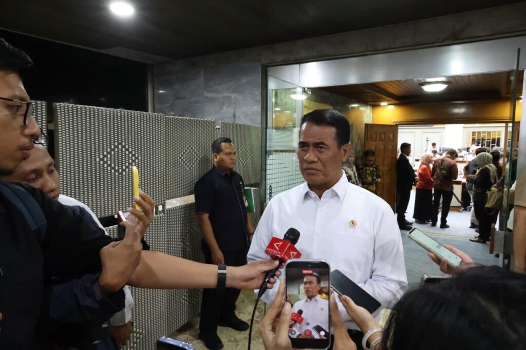 Anggaran Kementan Rp28,02 Triliun pada 2027, Mentan Amran Bidik Bawang Putih Jadi Fokus Berikutnya
