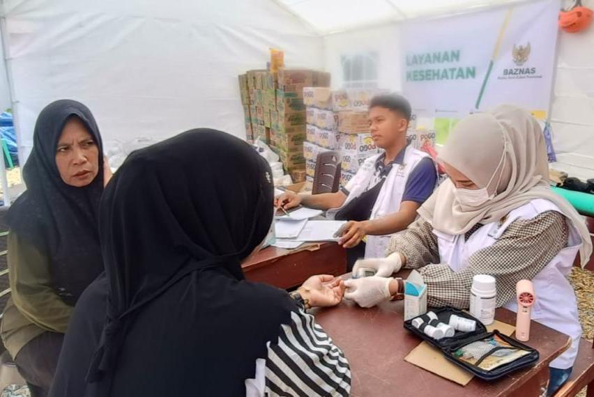 BAZNAS Beri Layanan Kesehatan Gratis bagi Korban Banjir Parigi Moutong