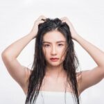 Tampil Bervolume Sepanjang Hari! Ini Tips Menata Rambut Agar Tidak Mudah Lepek