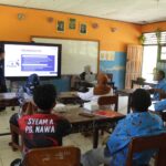 Papan Interaktif Digital Buka Jalan Pembelajaran Kreatif bagi Puluhan Guru di Jayapura
