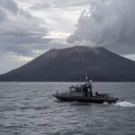 Berangkat Membawa Berita, Pulang Tanpa Kabar! Pencarian Jurnalis yang Hilang di Anak Krakatau