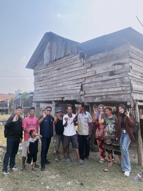 Menyusuri Perkebunan Sawit dan Karet, Mantri BRI Menjaga Akses Keuangan di Sumatera Selatan
