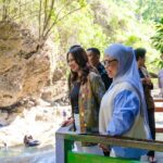 Wamenpar Pastikan Standar Keselamatan dan Layanan Wisata di Bantimurung Terjaga