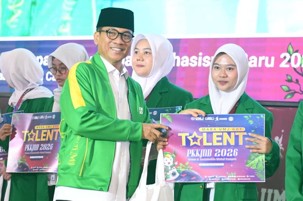 Ajak Mahasiswa UMJ Jadi Pengusaha, Mendes Yandri Siapkan 49 Negara Tujuan Desa Ekspor
