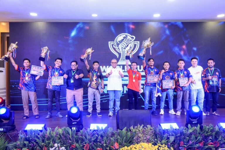 Wamenaker: Kompetensi Teknisi Ponsel Harus Jawab Kebutuhan Industri