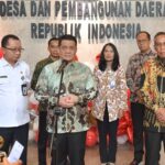 Wamendes Ariza Apresiasi Perusahaan yang Berkontribusi Nyata Bangun Desa