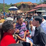 Dalam Perjalanan Menuju Sabo Dam, Wapres Temui Warga Terdampak Yang Menyampaikan Aspirasi di Pinggir Jalan