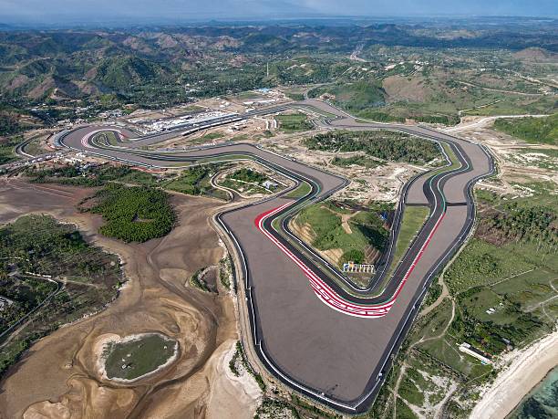 Nonton Balapan Sekaligus Liburan! Indonesia Luncurkan Paket Wisata Terpadu MotoGP Mandalika 2026