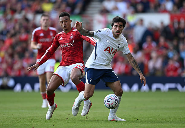 Forest Gagal Menang, Tottenham Masih Mandul di Premier League