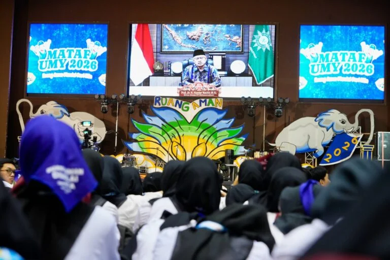 Haedar Nashir: Jadilah Mahasiswa yang Berprestasi, Berakhlak, dan Bermanfaat