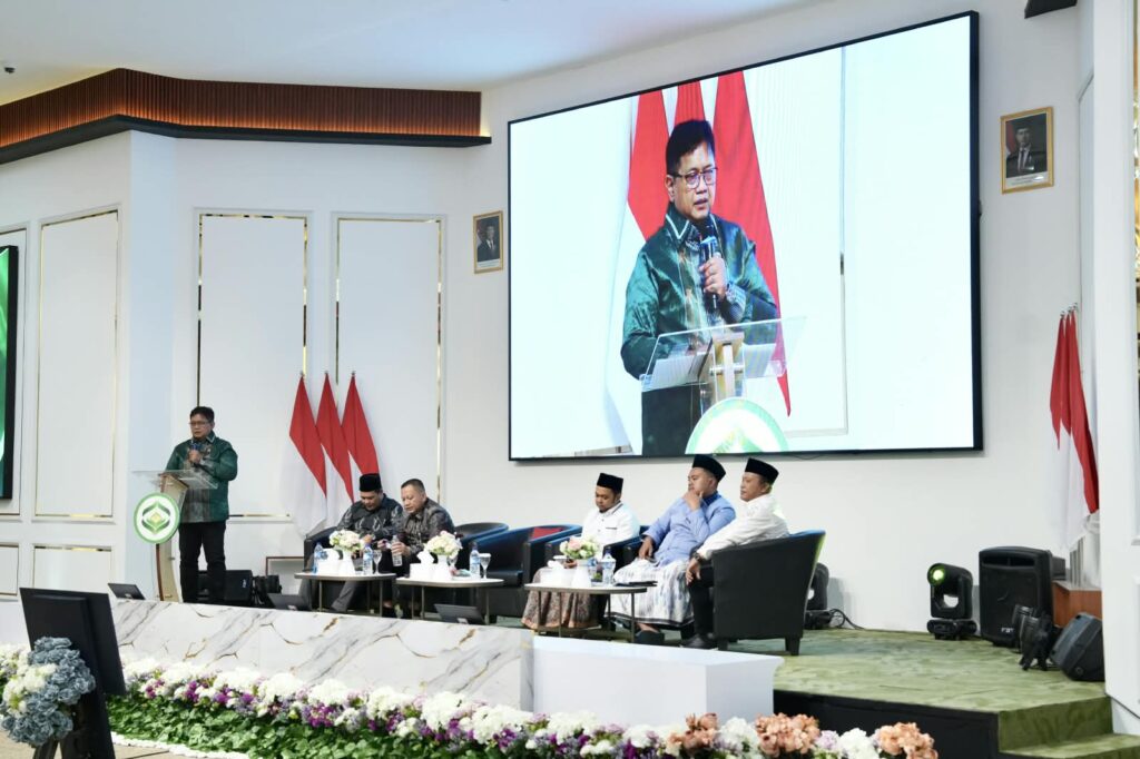 Silaturahmi Alumni Sunan Drajat, Wamen Viva Yoga Ajak Alumni Santri Kembangkan Perekonomian di Kawasan Transmigrasi