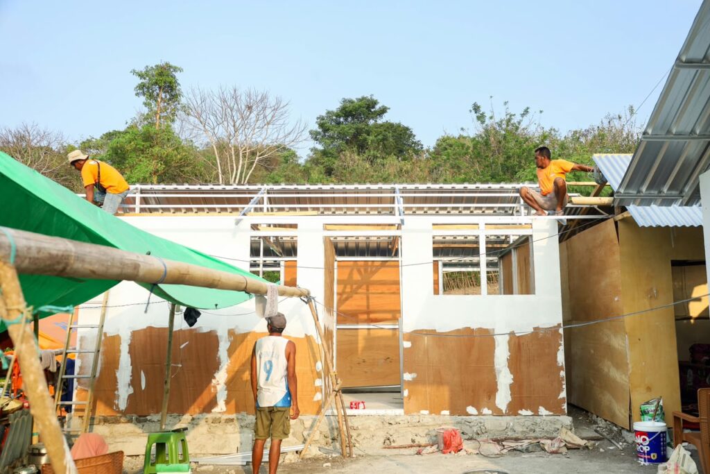 Dari Tenda Terpal, Penyintas Gempa NTT Kini Tempati Huntara BAZNAS
