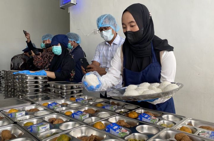 BGN Terapkan Skema Insentif SPPG Rp2.000 per Porsi Mulai 5 Oktober