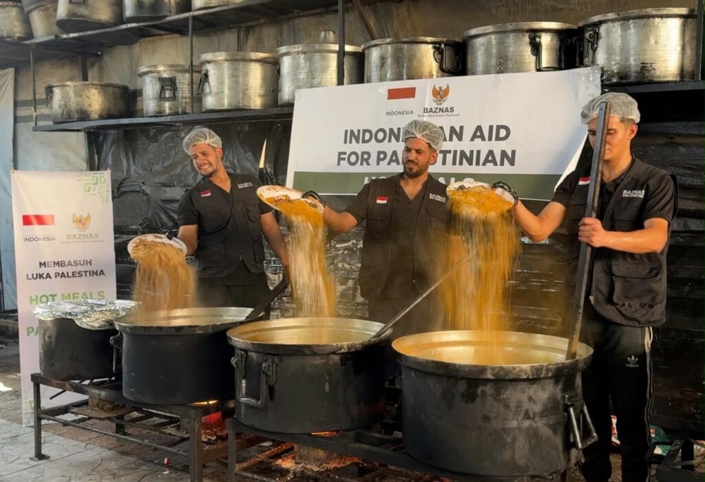BAZNAS RI Distribusikan Paket Makanan Siap Saji bagi 3.500 Warga Palestina